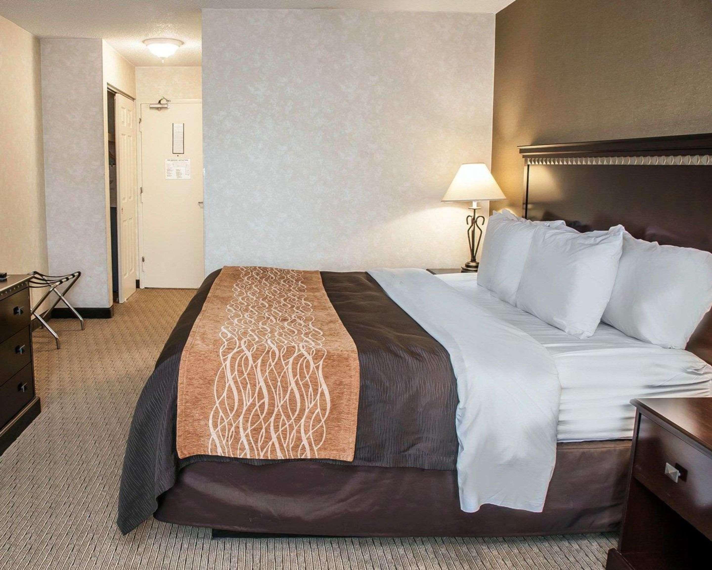 Quality Inn Seekonk-Providence Екстериор снимка