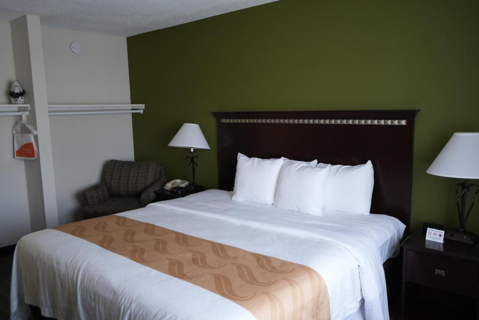 Quality Inn Seekonk-Providence Екстериор снимка